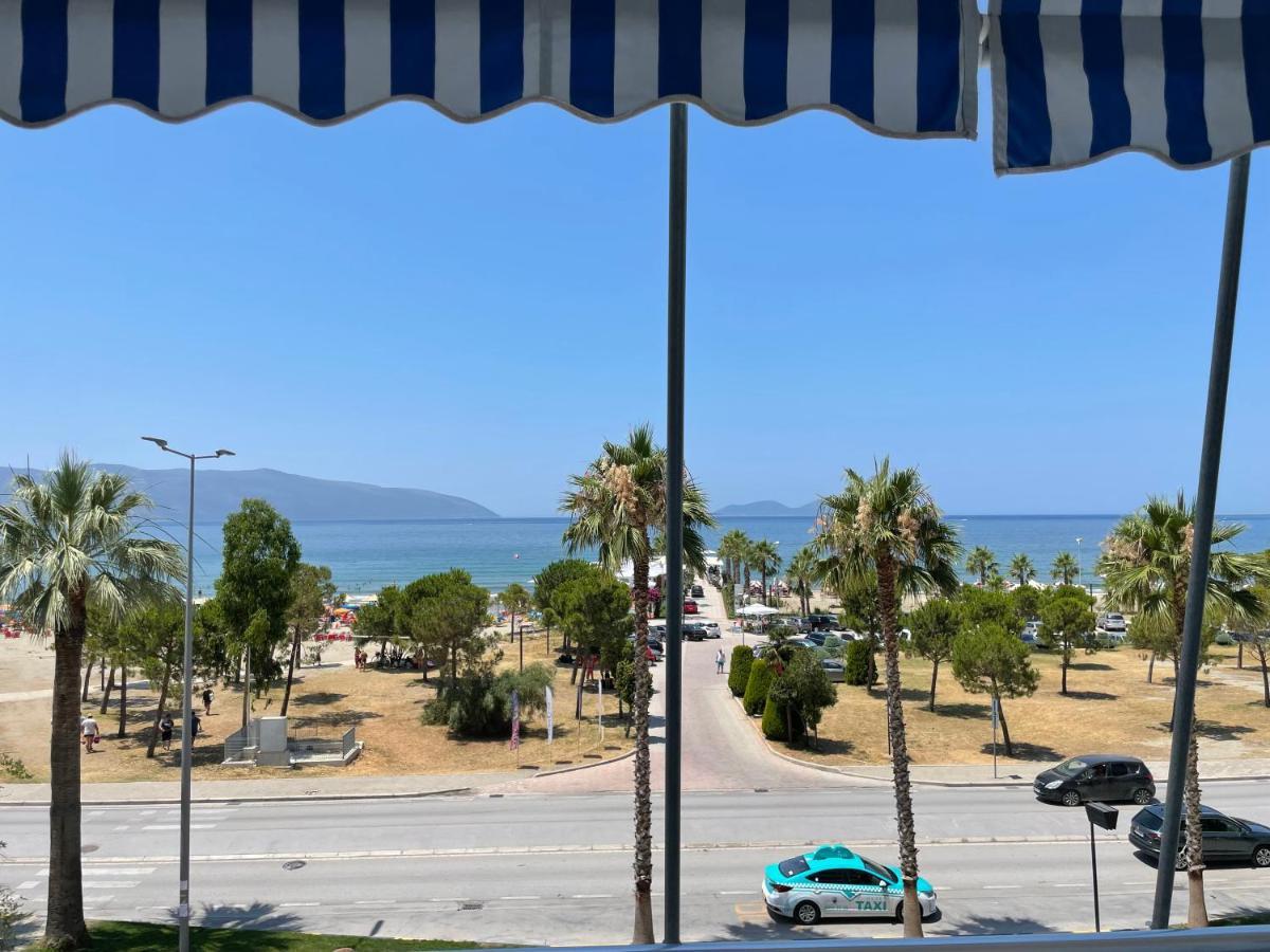 Apartament Vlorida *